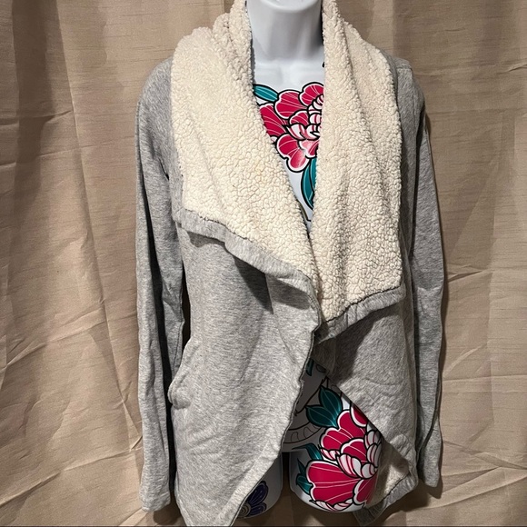 Guess Gray Open Front Sweater Bailey Fleece Trim Jacket - Picture 2 of 7